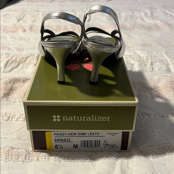 Naturalizer Silver Strappy Sandals - Picture 2 of 3